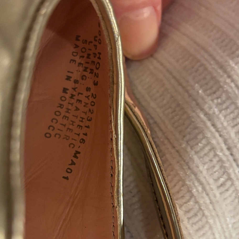 J. Crew Metallic Leather Gold Flats 8.5 - Picture 6 of 6